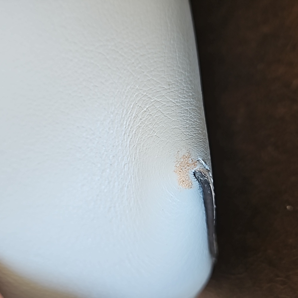 Handbag - Picture 5 of 9